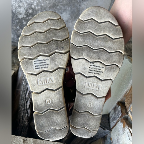 MIA women’s Adley wedge sandal in brown & tan Sz-7.5.  K - Picture 14 of 14